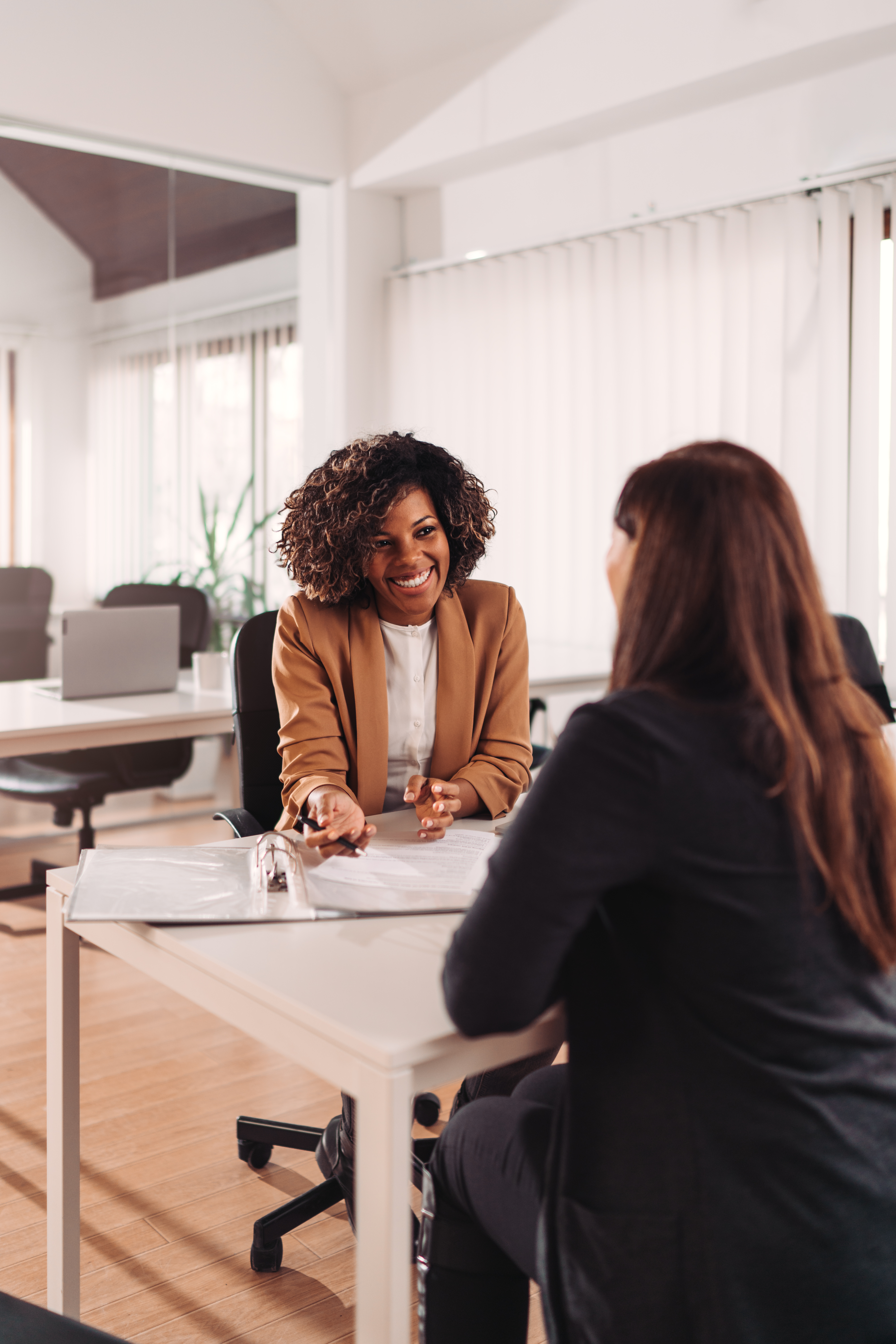 2 femmes en rendez-vous 